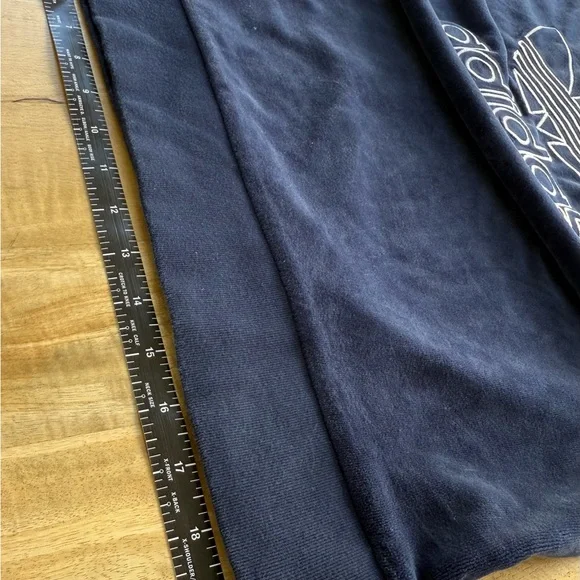 Adidas Navy Velvet Crewneck - Picture 9 of 13